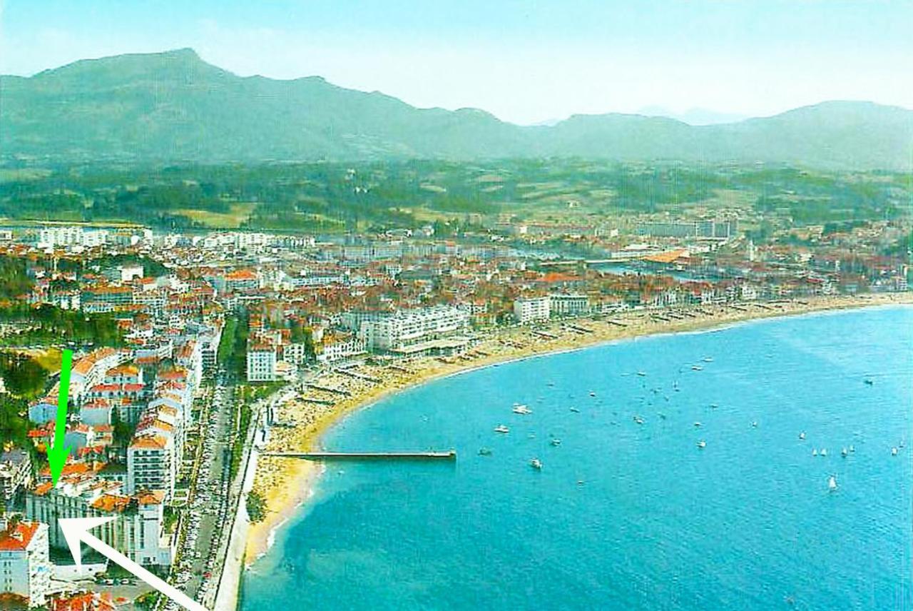T2 A Pied De Plage Sur Ancien Hotel Chic, Samedi A Samedi Saint-Jean-de-Luz Exterior photo